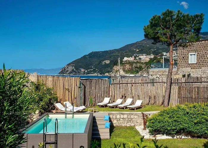 GOCCE VILLAS - Villa Degli Dei Waterfront Villa Vico Equense